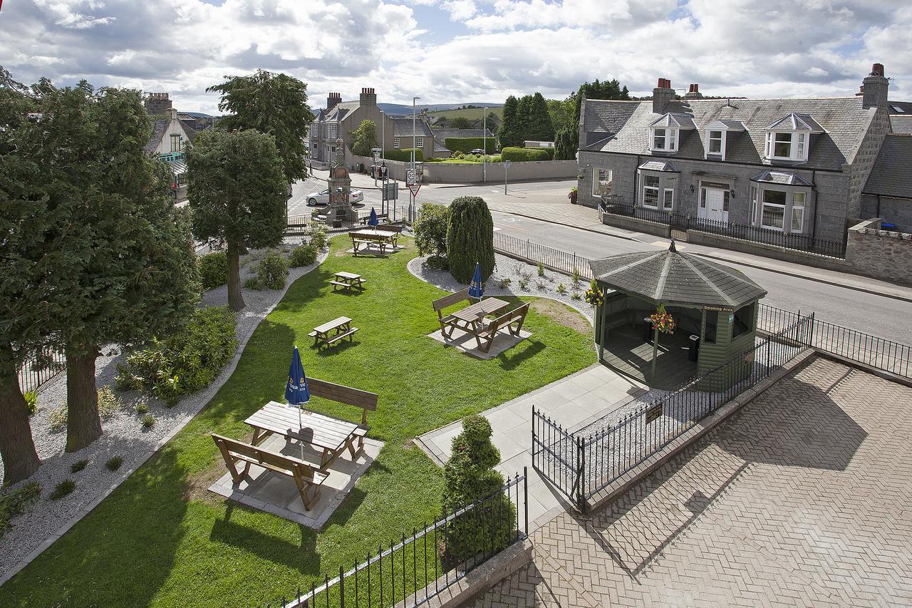 Haughton Arms Hotel Alford  Exterior foto